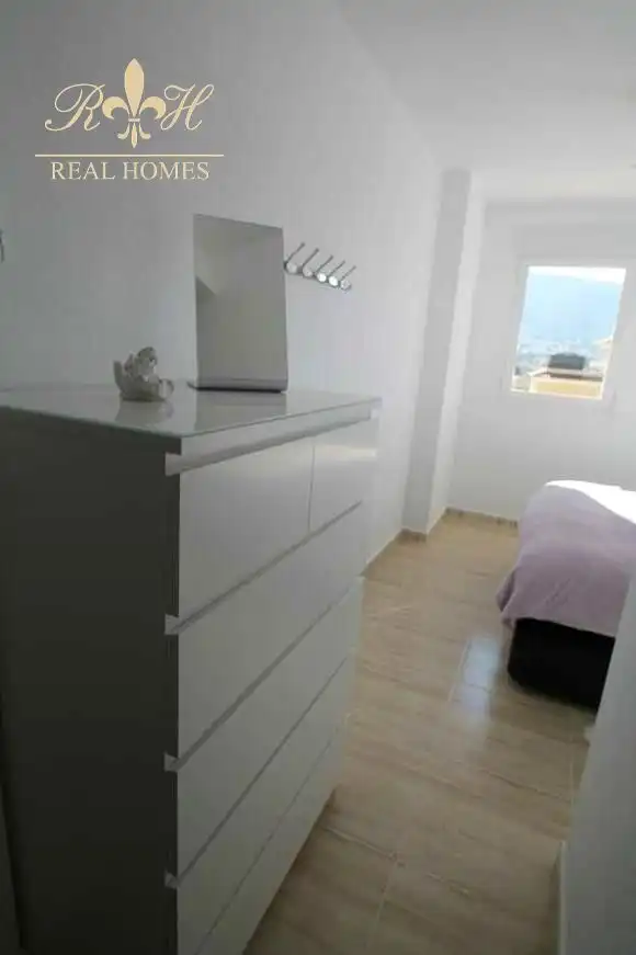 Habitación de Ático de alquiler en L'Alfàs del Pi con Aire acondicionado, Terraza y Piscina