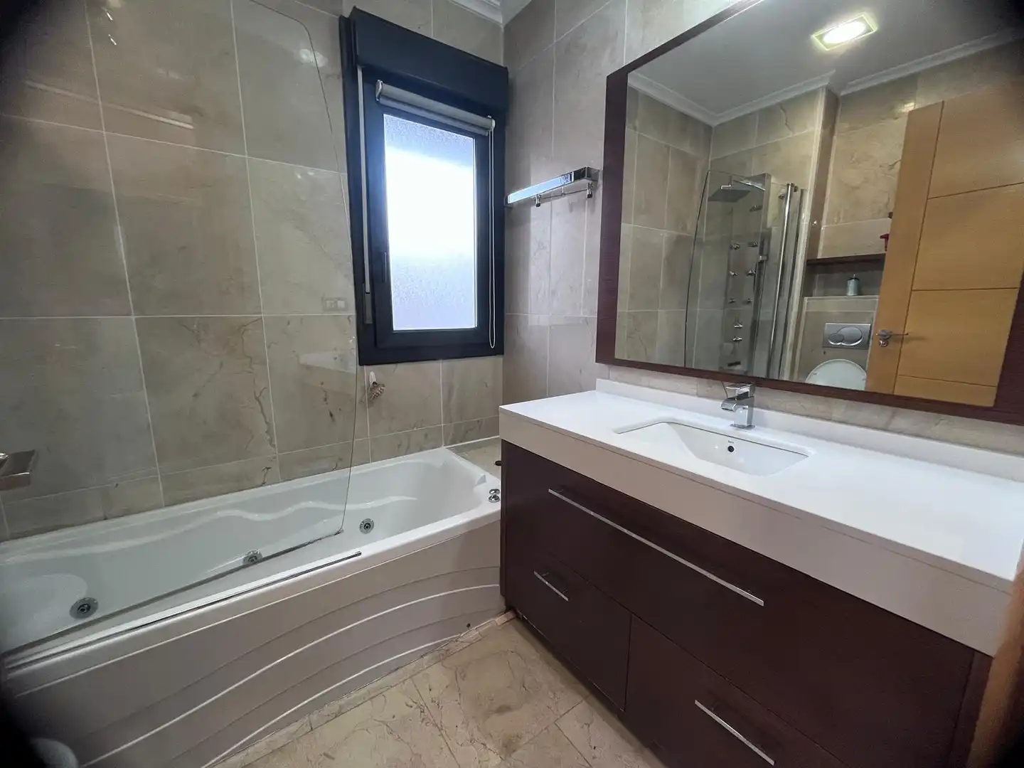 Bathroom of Houses for sale in Burgos  with Heating, Private garden and Furnished