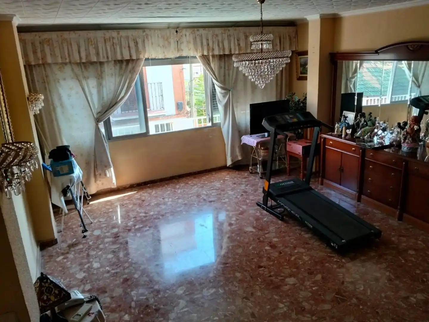 Sala d'estar de Casa o xalet en venda en Málaga amb Terrassa