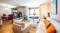 Living room of Flat for sale in  Madrid Capital  with Air Conditioner