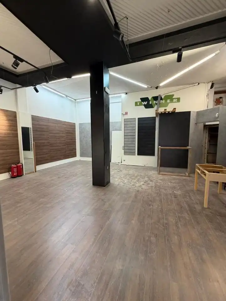 Local comercial de lloguer a Acueducto