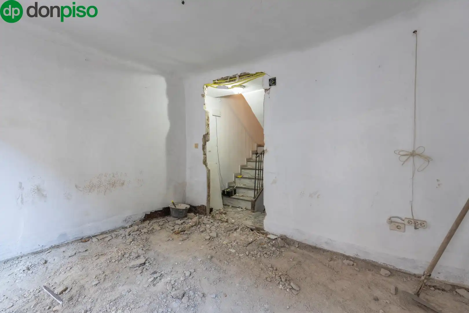 Casa con terraza en venta en Calle CONDE DE LAS INFANTAS, imagen 16