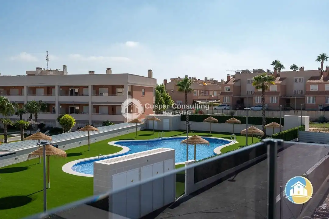 Adossat amb piscina en venda a N/A, imagen 22