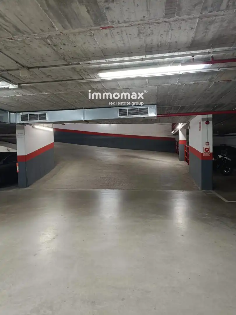 Individual with lift for sale in Sant Jordi, imagen 3