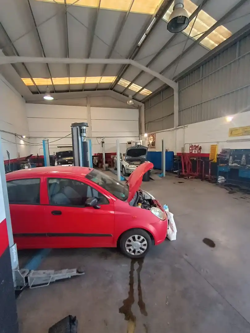 Nave industrial en venta en Villanueva del Ariscal
