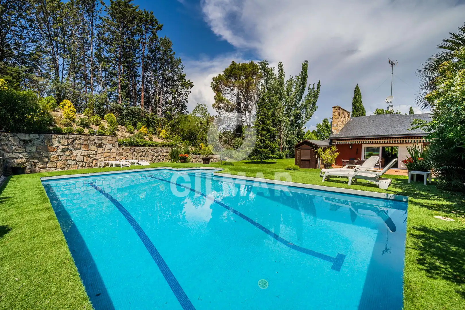 Chalet con piscina en venta en Fuente del Fresno