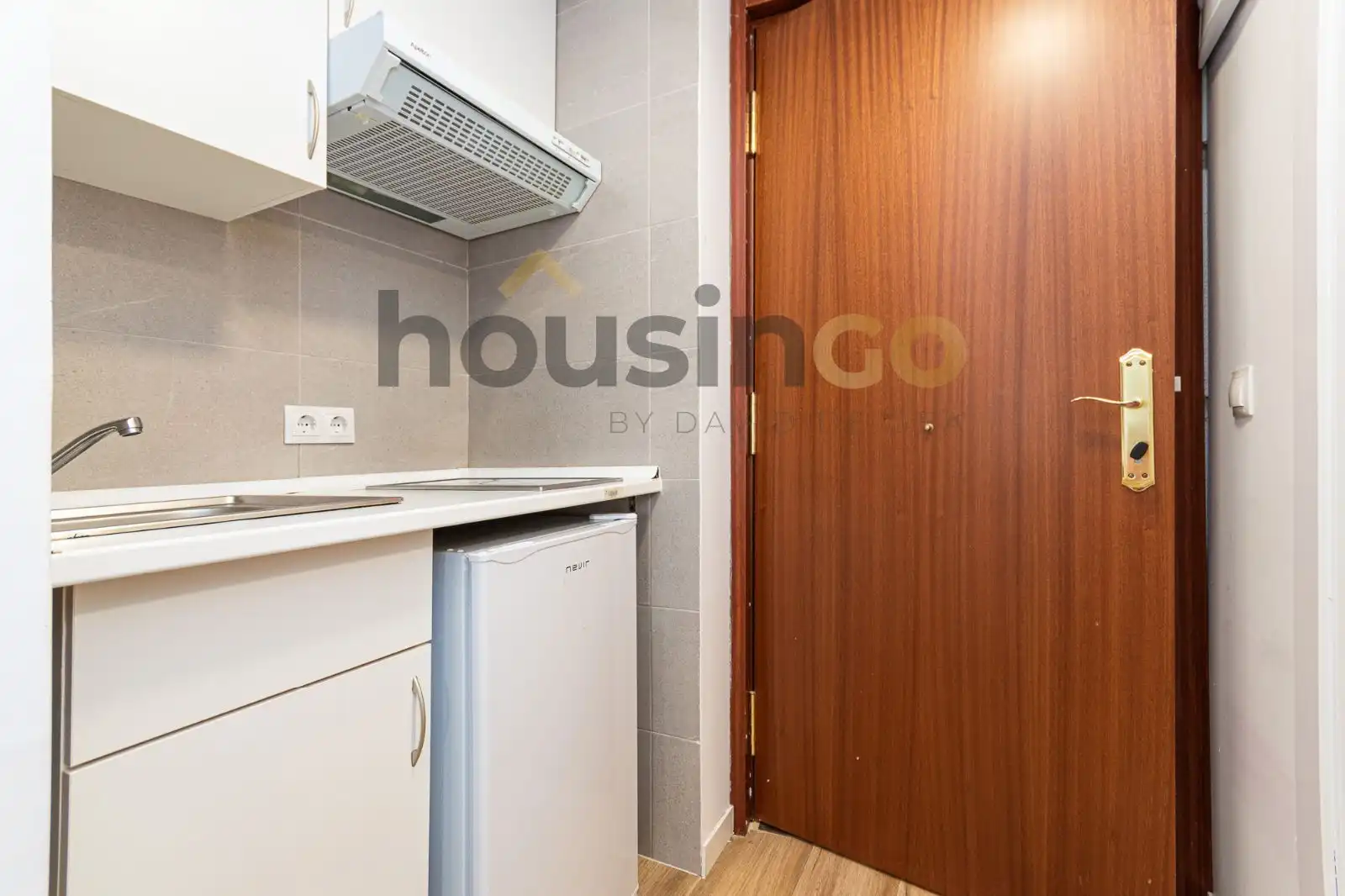 Cocina de Estudio de alquiler en Madrid con Aire acondicionado, Calefacción y Parquet