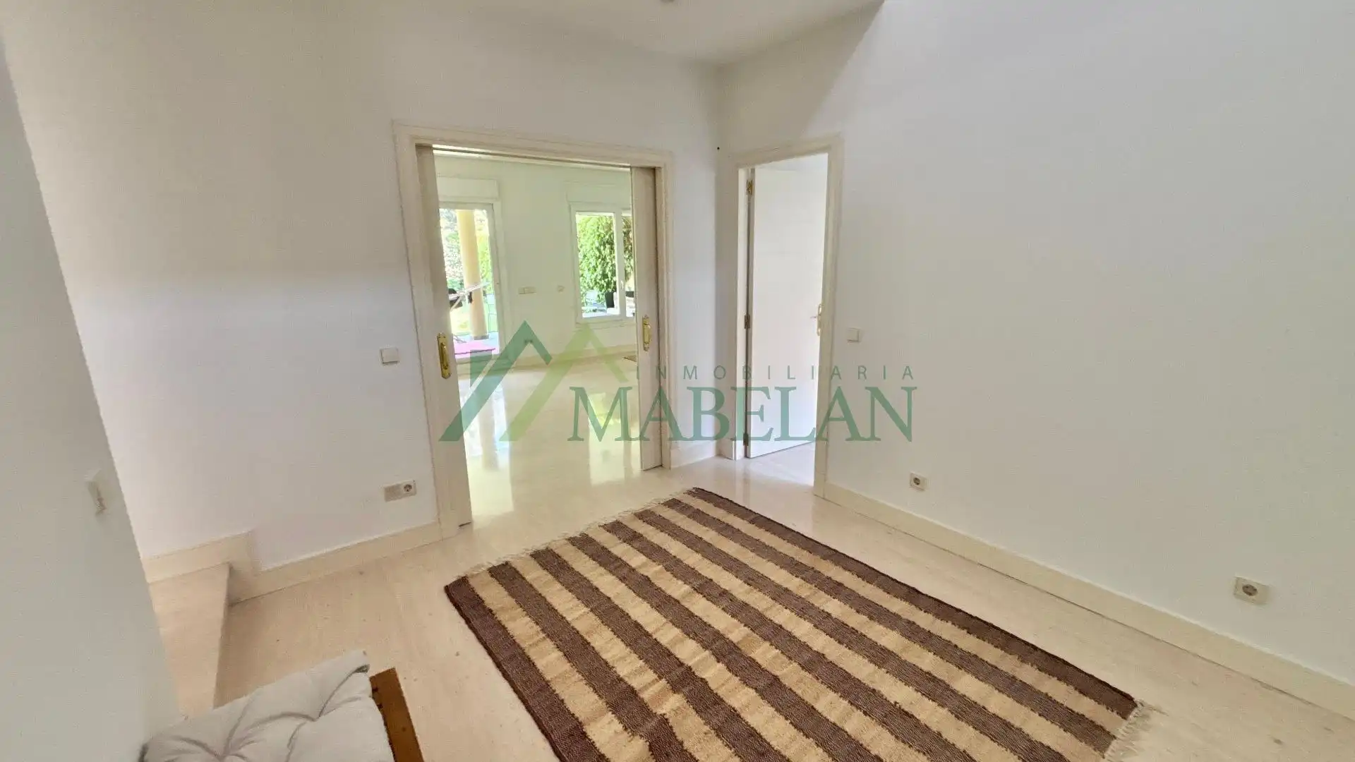 Garten von Einfamilien-Reihenhaus zur Miete in Madrid mit Klimaanlage, Privatgarten und Terrasse