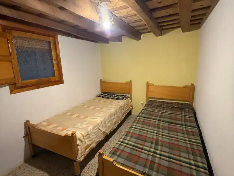 Dormitori de Casa adosada en venda en Guijo de Santa Bárbara, Cáceres