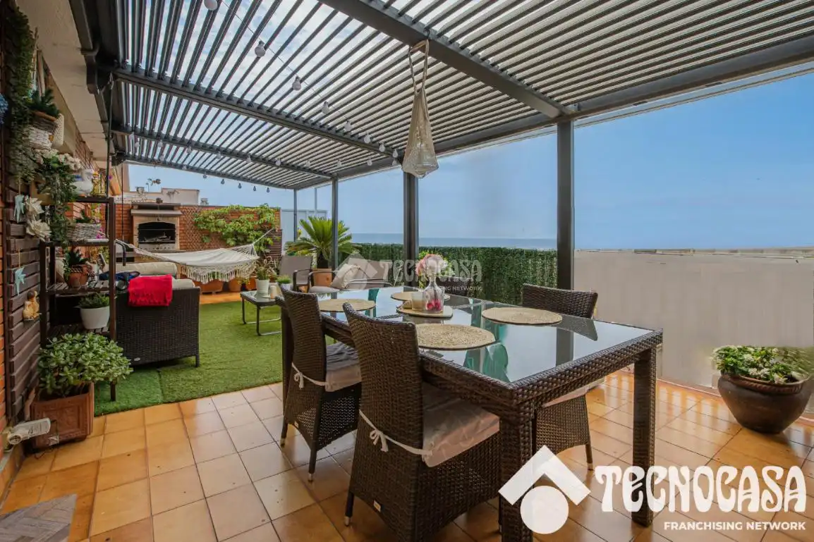Terraza de Ático en venta en Vilassar de Mar con Aire acondicionado, Calefacción y Parquet