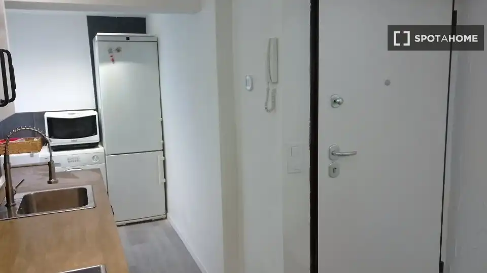 Room in Lucero