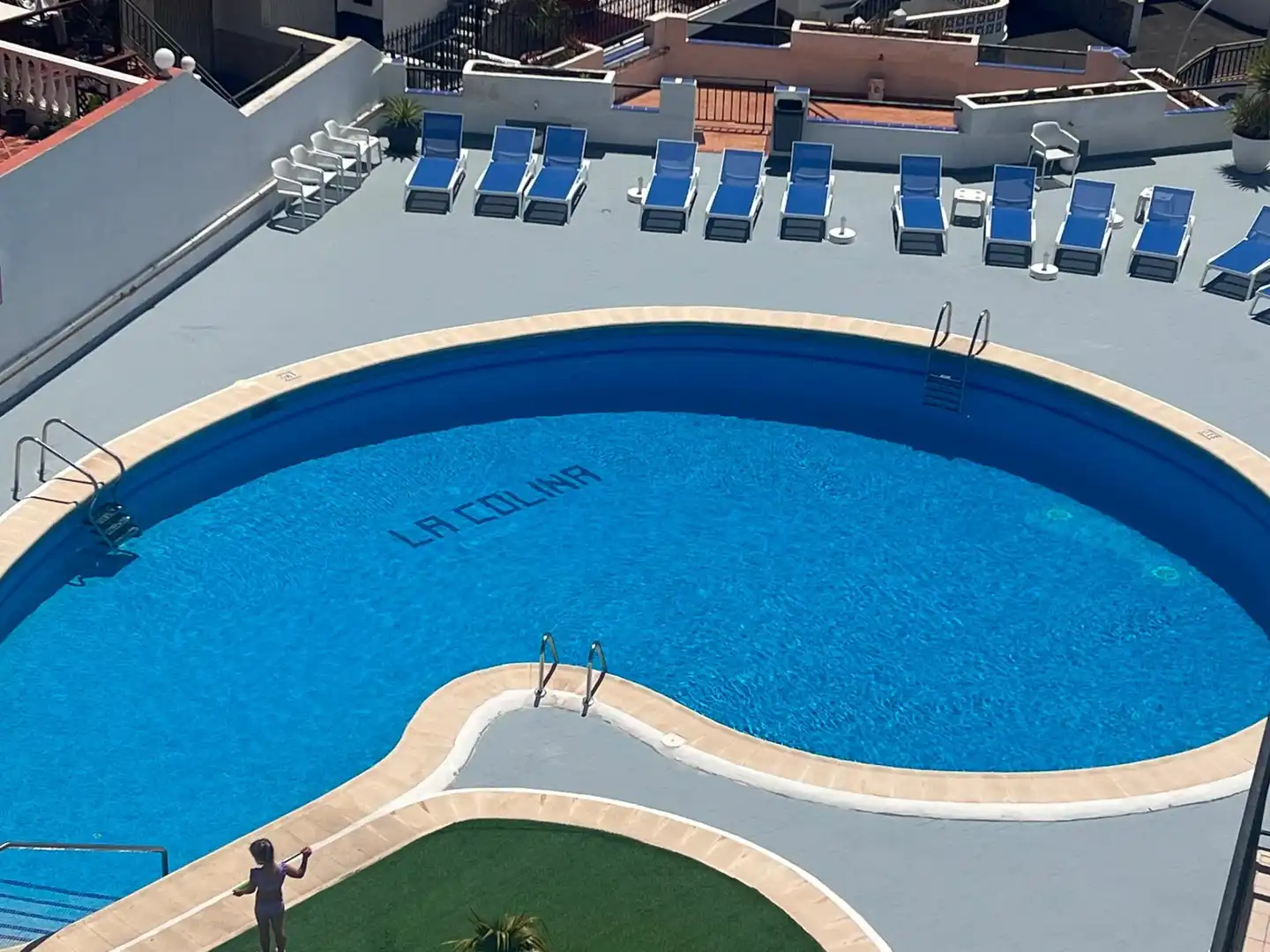 Piscina de Apartamento en venta en Arona con Terraza, Amueblado y Piscina comunitaria