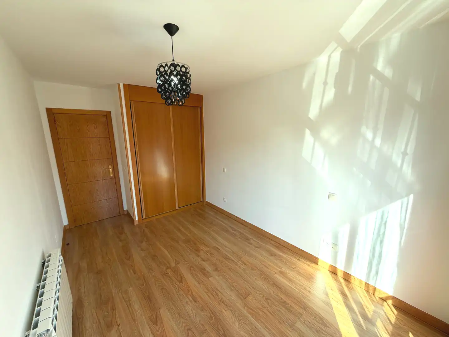 Habitación de Piso en venta en Alovera con Calefacción y Balcón