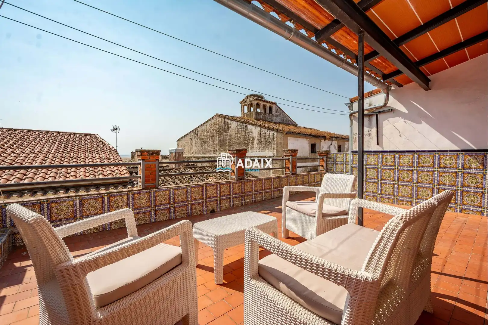 Terrasse von Einfamilien-Reihenhaus zum Verkauf in Brozas mit Terrasse, Abstellraum und Balkon