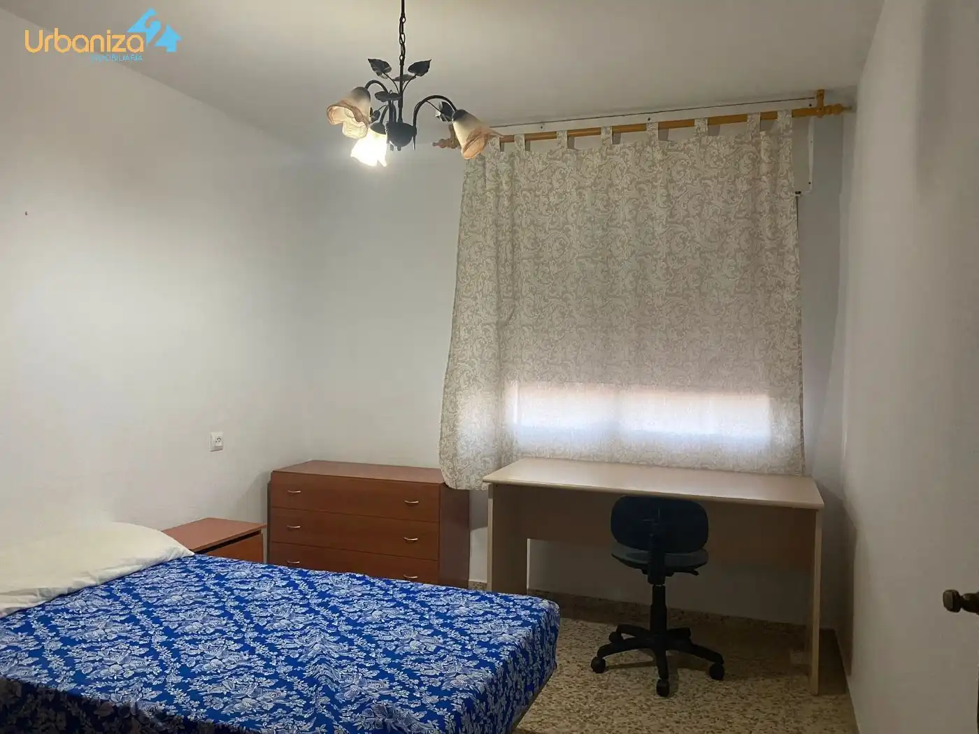 Flat for rent in Calle Antonio Pesini, Valdepasillas - La Paz - Huerta Rosales