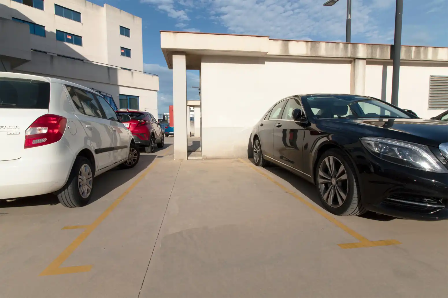 Büro zur Miete in Puerto de Sagunto - AV PUERTO POL.IND.INGRUINS, Avenida de Abril - 9 de Octubre