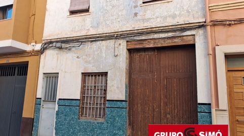 CASA PARA DERRIBAR EN PLENO CENTRO DE PICASSENT - Ref. MJ-14