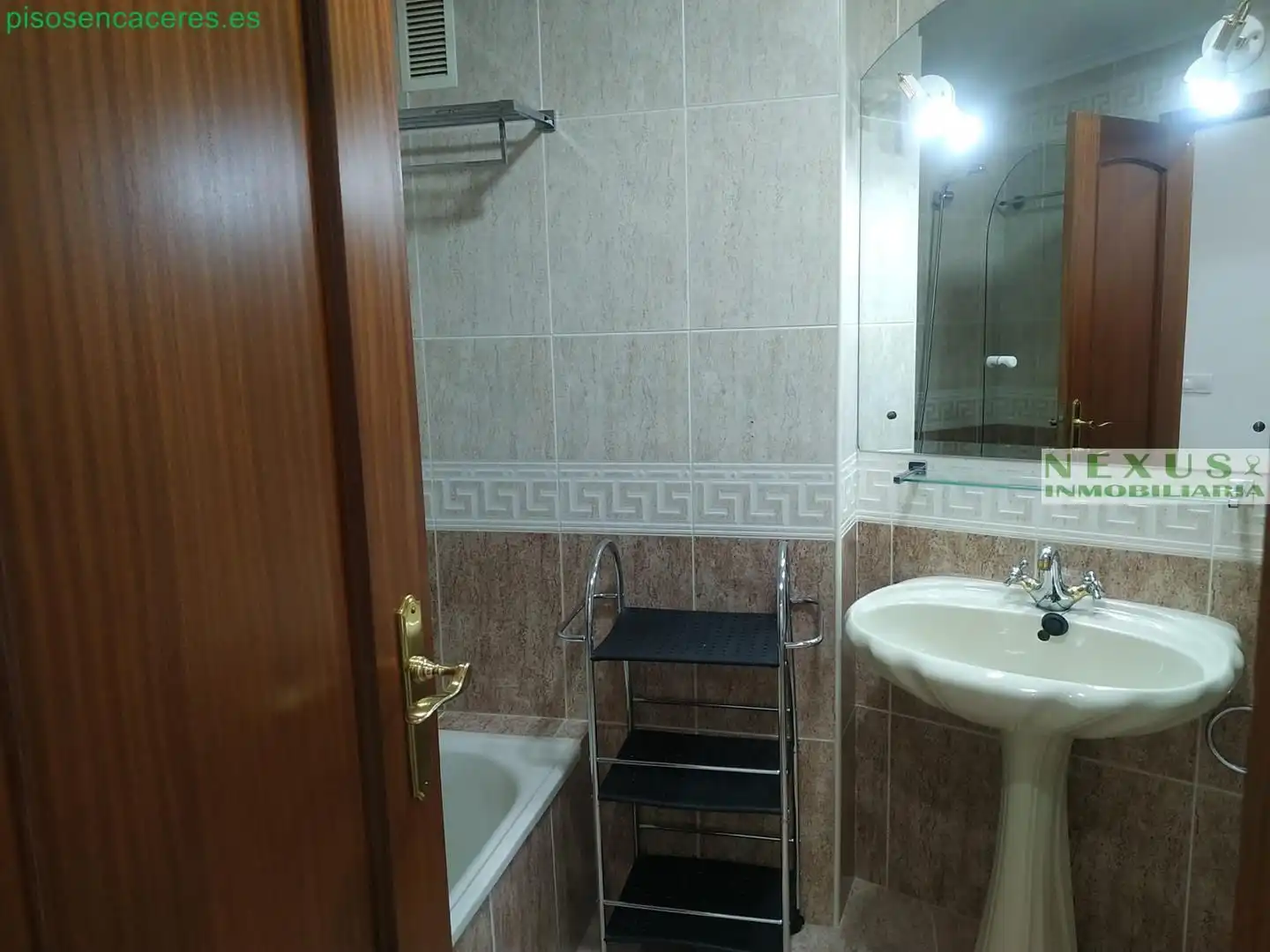 Bathroom of Flat for rent in Cáceres  with Air Conditioner and Heating