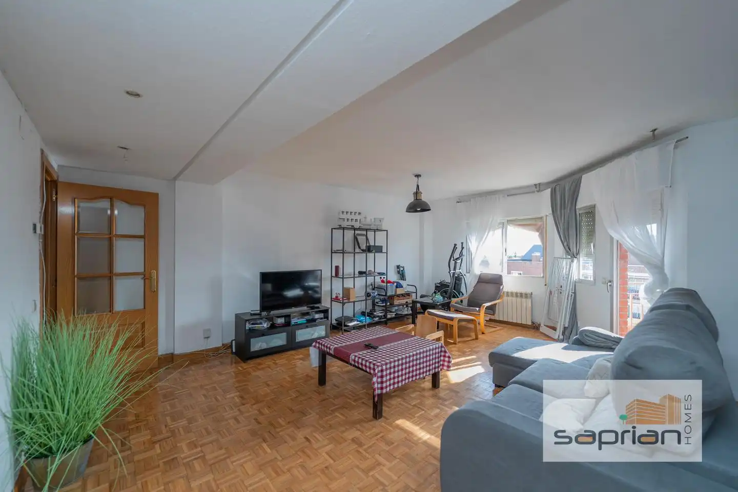 Wohnzimmer von Wohnung zum Verkauf in Pozuelo de Alarcón mit Heizung, Terrasse und Abstellraum