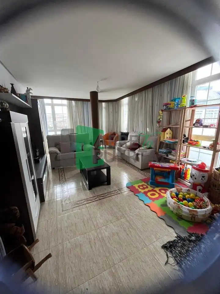 Sala de estar de Edificio en venta en A Pobra de Trives 