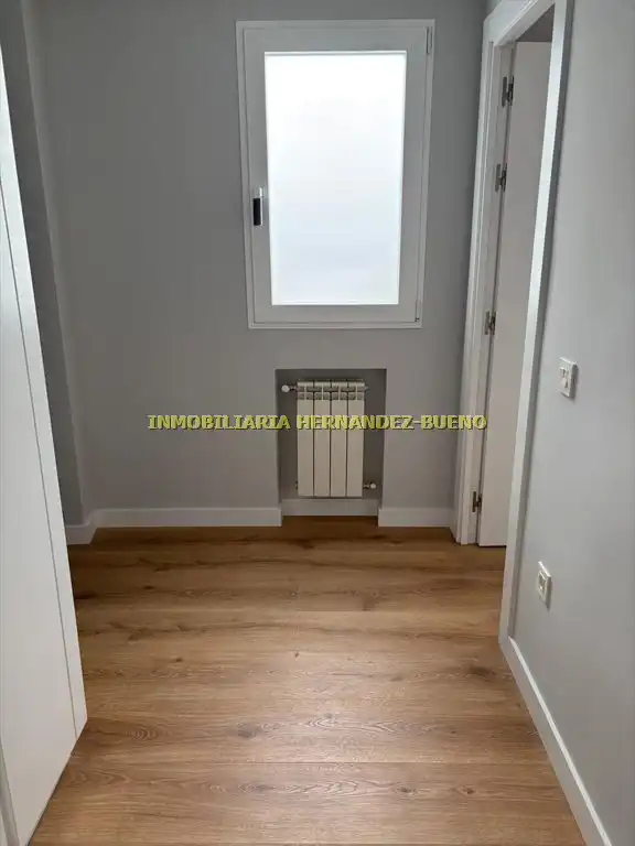 Flat for sale in Salamanca  with Air Conditioner, Heating and Balcony