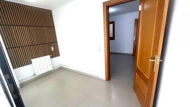 Oficina en Alquiler en Barcelona, 55 en Breda