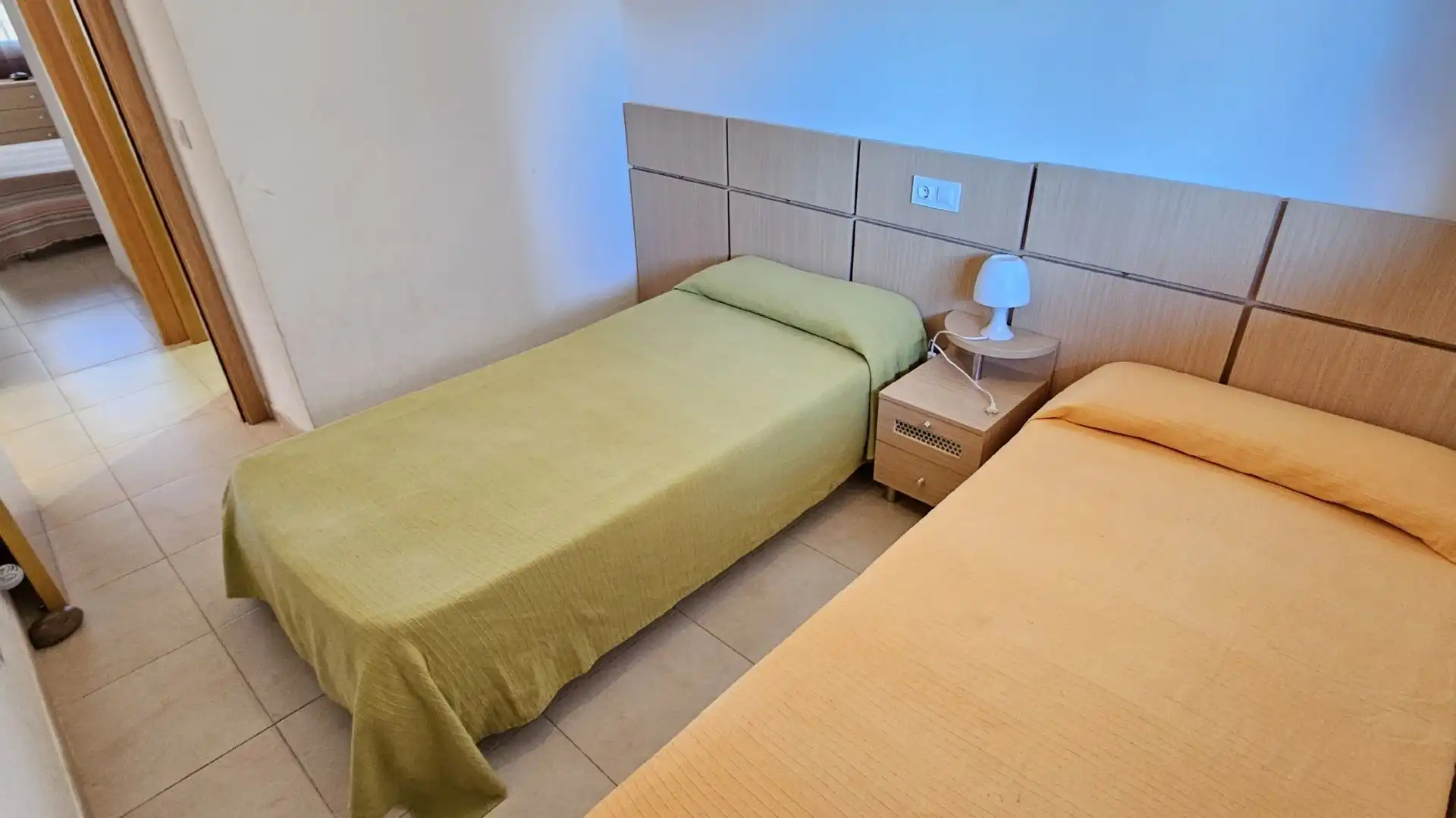 Dormitori de Apartament en venda en Cabanes amb Aire condicionat, Calefacció i Terrassa