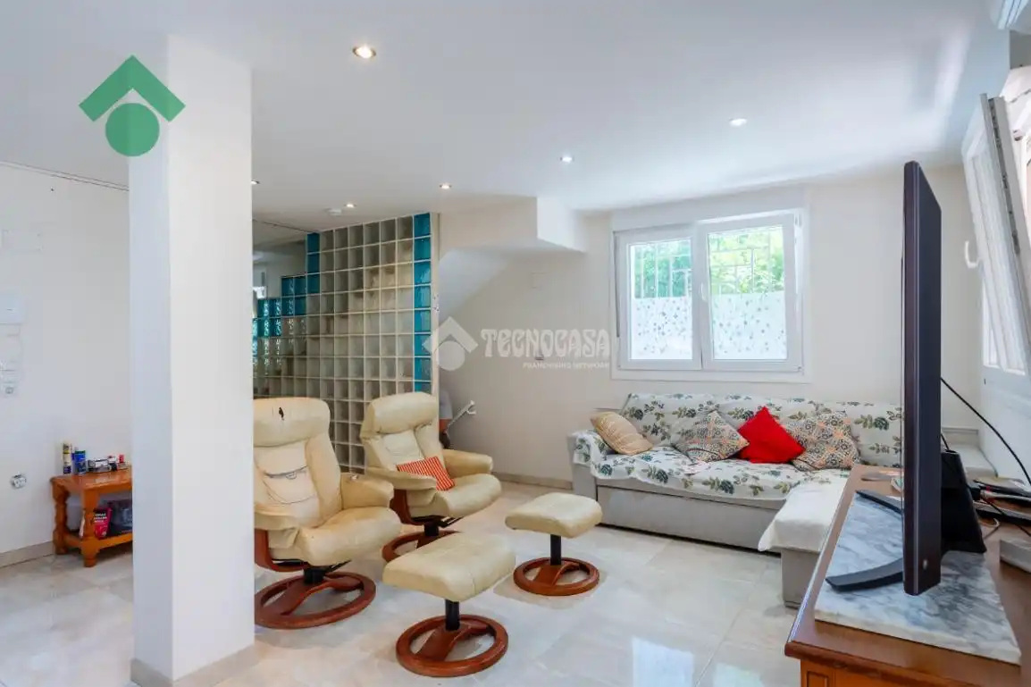 Casa adosada en venta en Rincón de la Victoria con Aire acondicionado y Piscina comunitaria