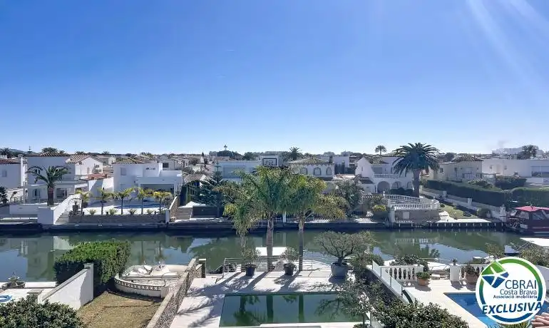 Casa con piscina en venta en Carrer Llobregat, imagen 29