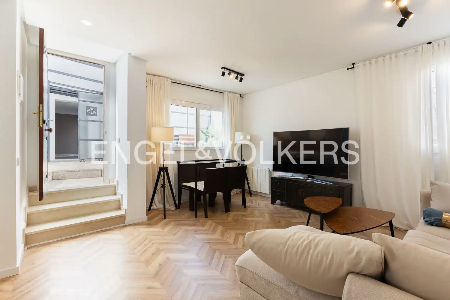 Living room of Attic for rent in Valencia  with Air Conditioner, Heating and Terrace