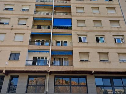 Vista exterior de Pis en venda en Tortosa amb Aire condicionat