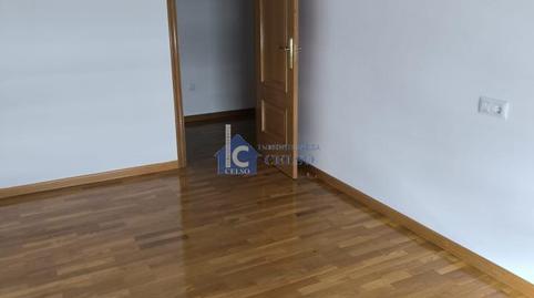 Foto 2 de Pis de lloguer a 501, San Francisco, Ourense