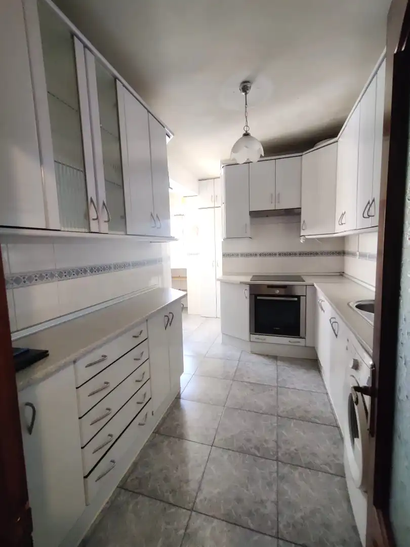 Cocina de Piso en venta en Madrid con Aire acondicionado, Calefacción y Amueblado