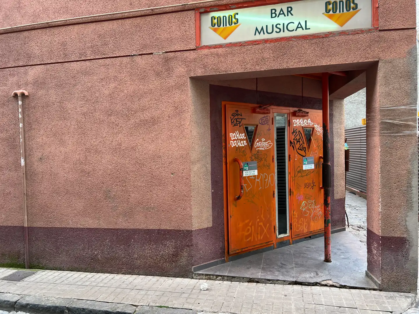Local comercial en venda a Casco Urbano