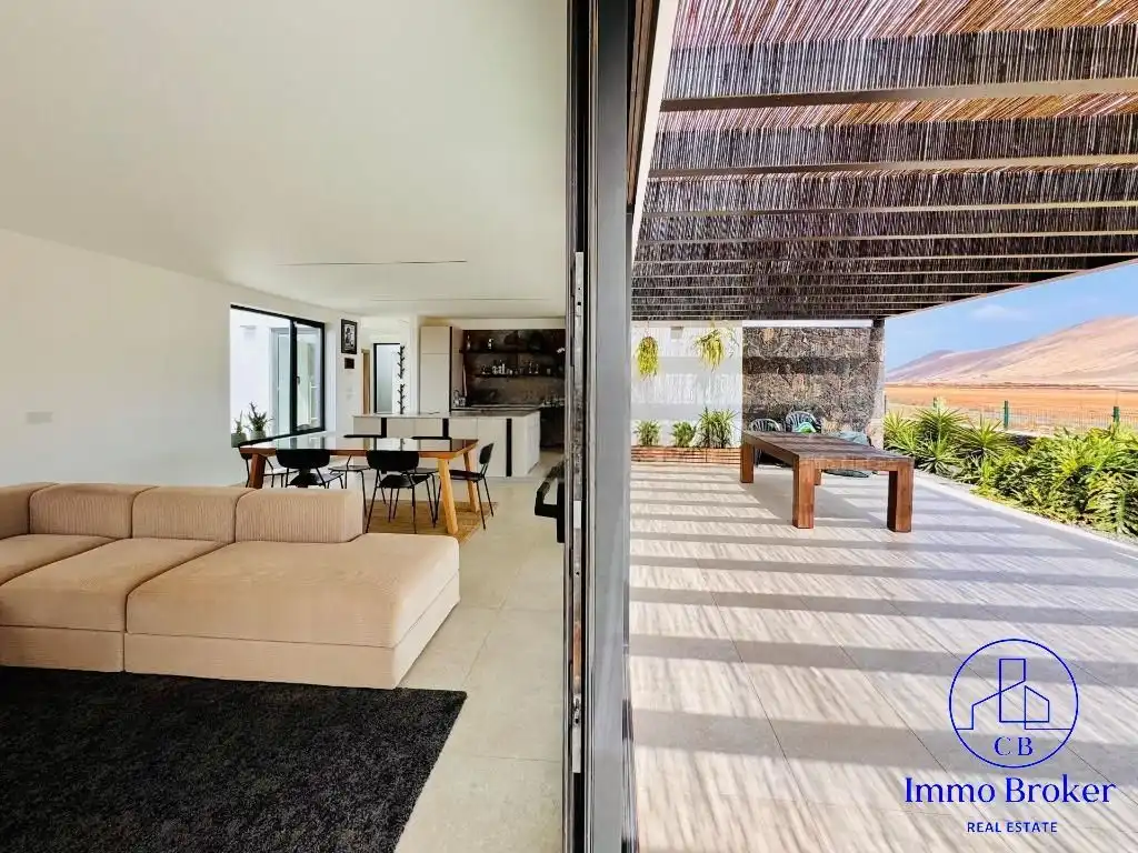 House with garden for sale in La Oliva pueblo, imagen 8