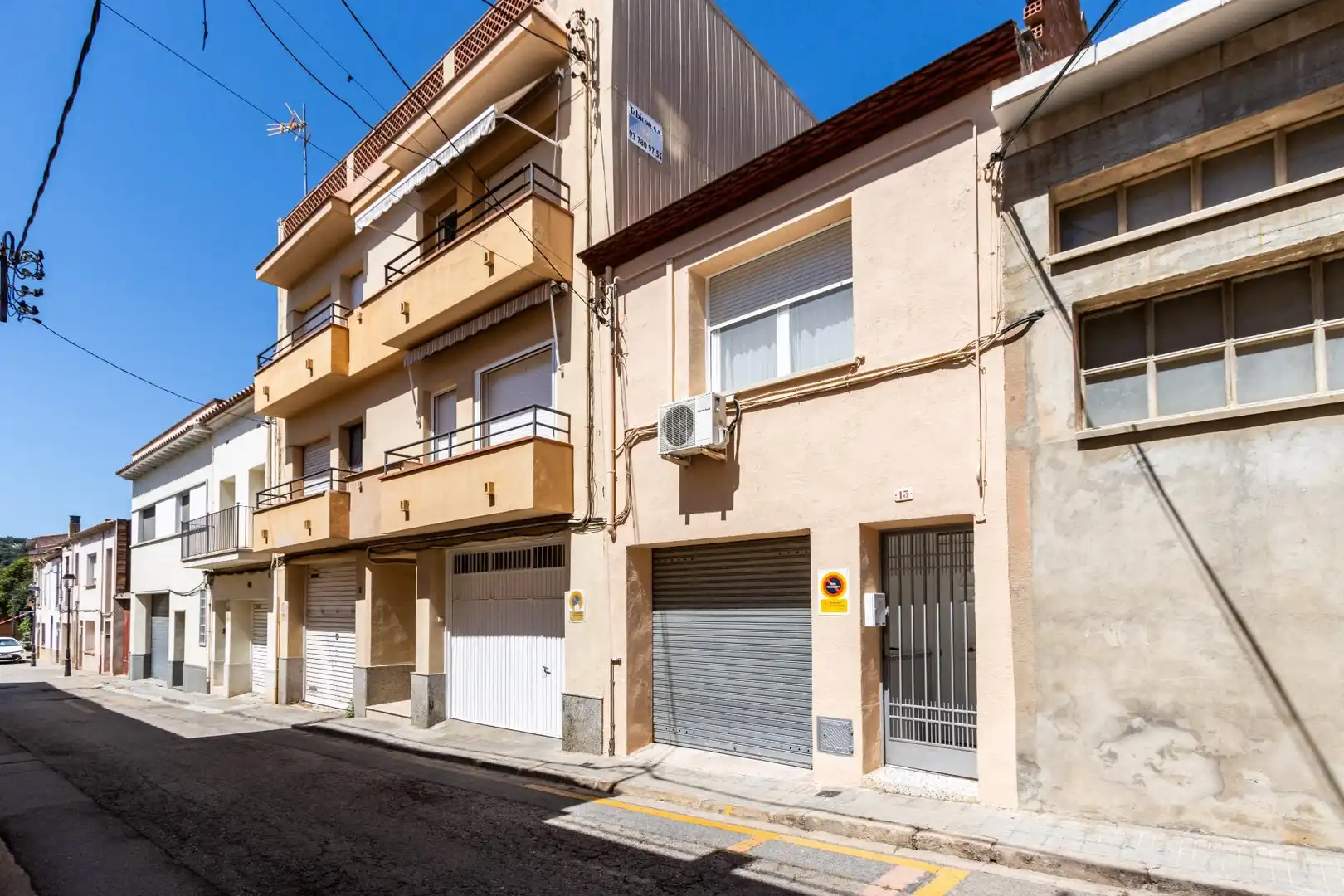 Vista exterior de Casa adosada en venta en Sentmenat con Aire acondicionado, Calefacción y Terraza