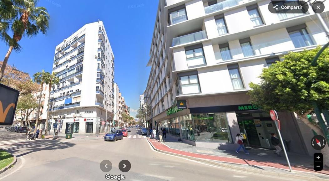 Vista exterior de Pis de lloguer en  Almería Capital amb Aire condicionat i Calefacció