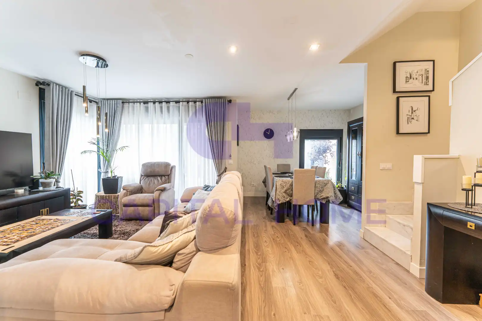 Casa aparellada amb terrassa en venda a Calle de Málaga, imagen 15