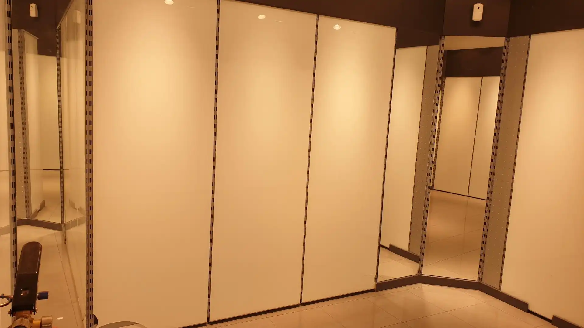 Local comercial de lloguer a Joan Maragall 15, imagen 5