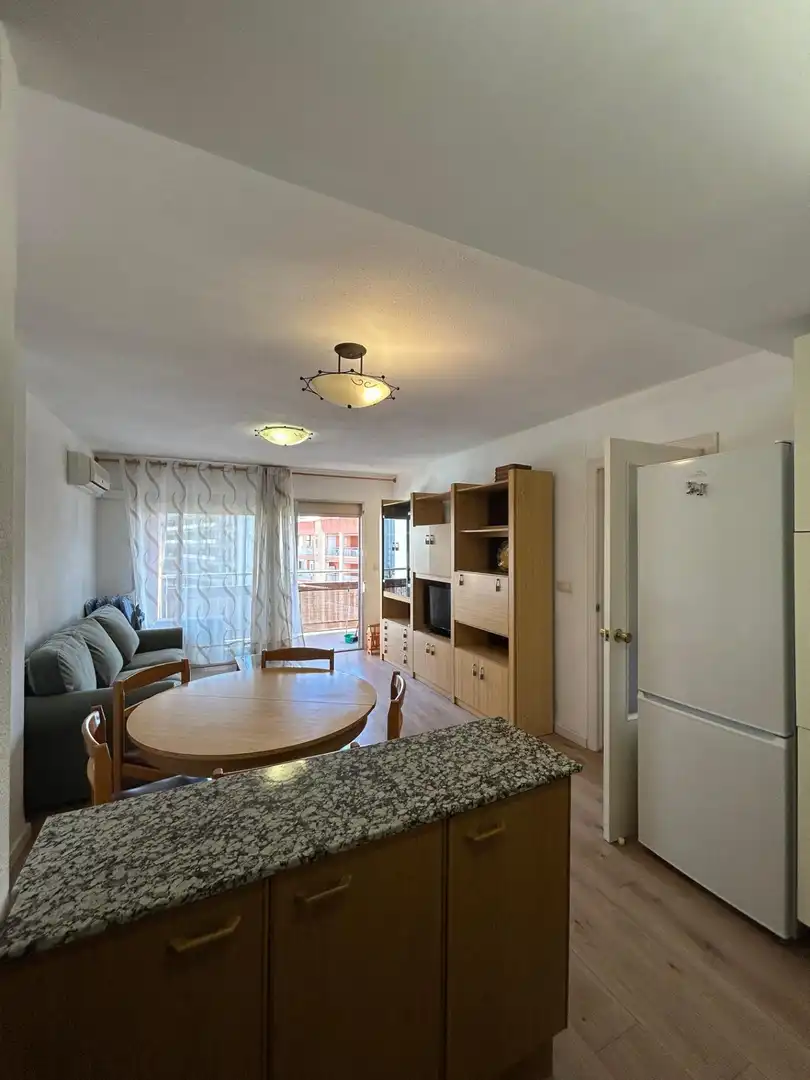 Wohnzimmer von Wohnung zur Miete in La Pobla de Farnals mit Möbliert, Balkon und Gemeinschaftspool