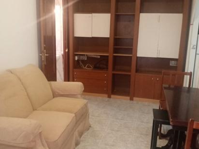 Sala d'estar de Pis de lloguer en  Madrid Capital amb Aire condicionat, Calefacció i Moblat