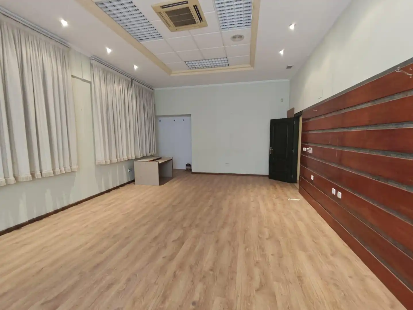 Oficina en venta en Petrer con Aire acondicionado