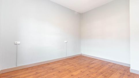 Foto 4 de Edifici en venda a Calle Llera, 5, Sama, Langreo