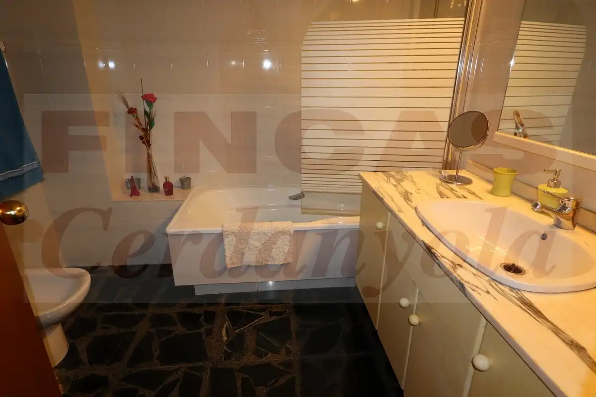Adosado con terraza en venta en Catalunya - Fontetes, imagen 4