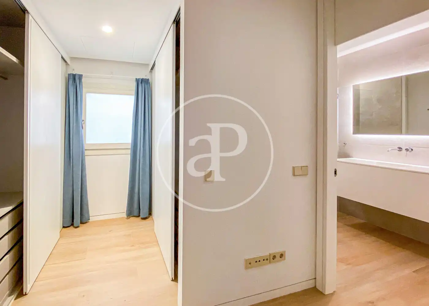 Piso en venta en Pg. del Born, Sant Nicolau