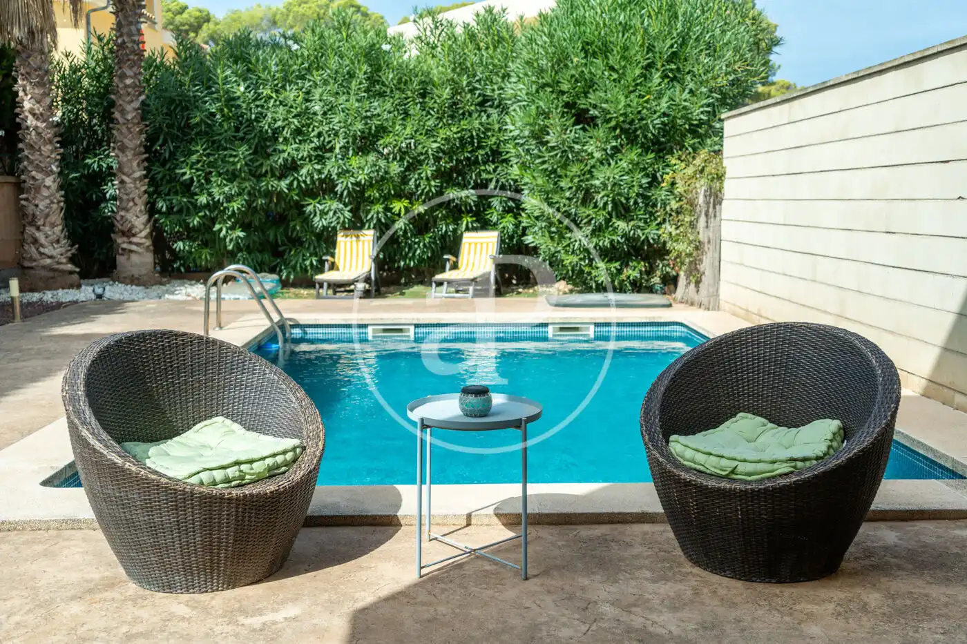 Schwimmbecken von Einfamilien-Reihenhaus zur Miete in Llucmajor mit Klimaanlage, Heizung und Privatgarten