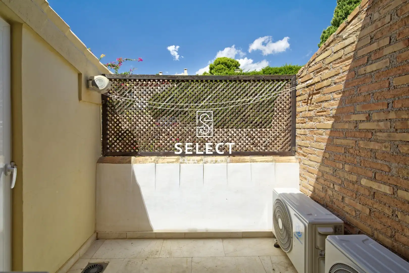 Terrasse von Wohnungen zum Verkauf in Almuñécar mit Klimaanlage, Heizung und Terrasse