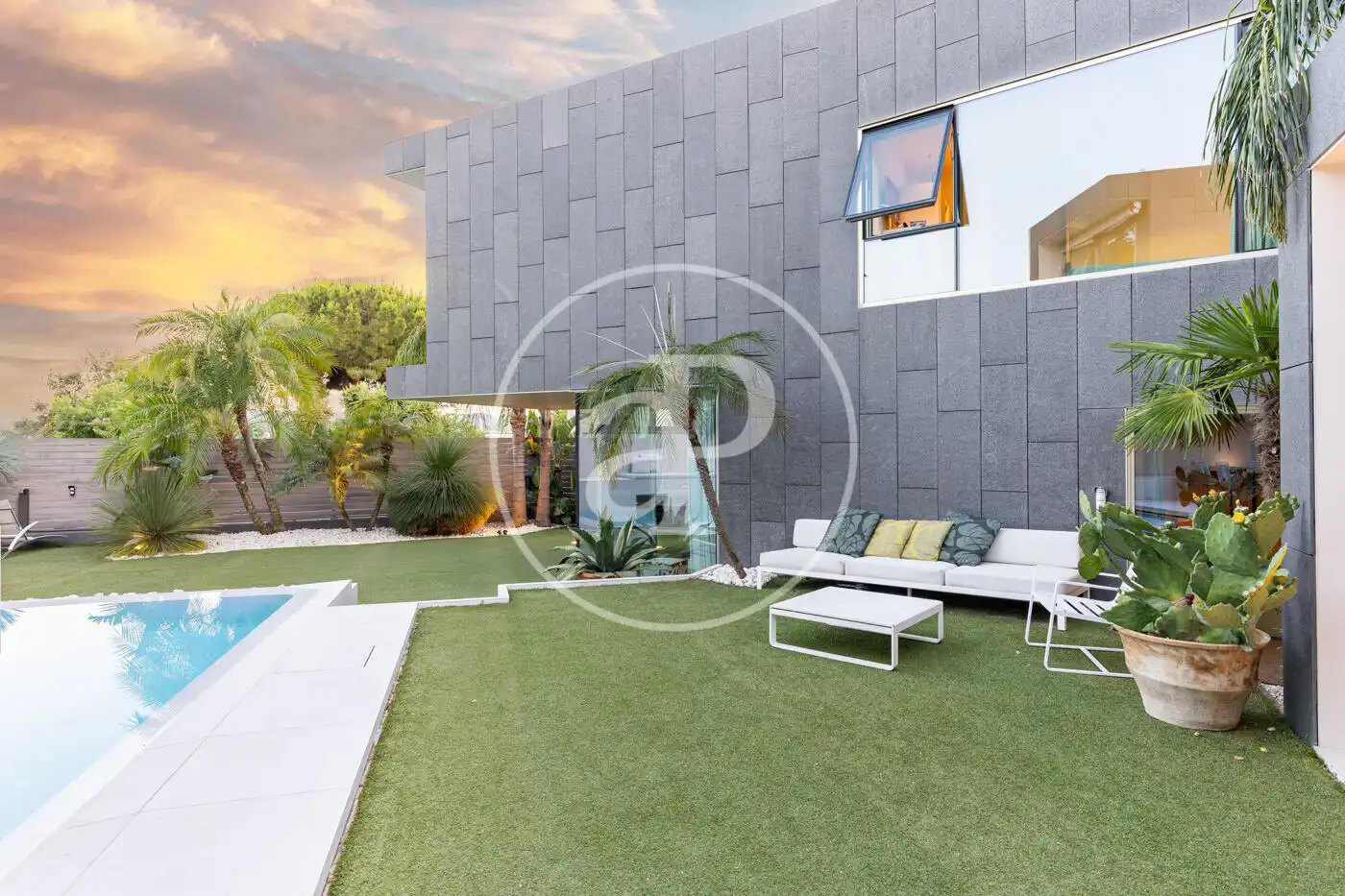 Terrassa de Casa o xalet en venda en Sant Cugat del Vallès amb Aire condicionat, Calefacció i Jardí privat