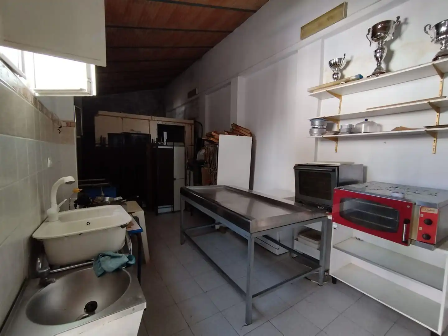 Local en venta en FONTANILLA, 22, Beas