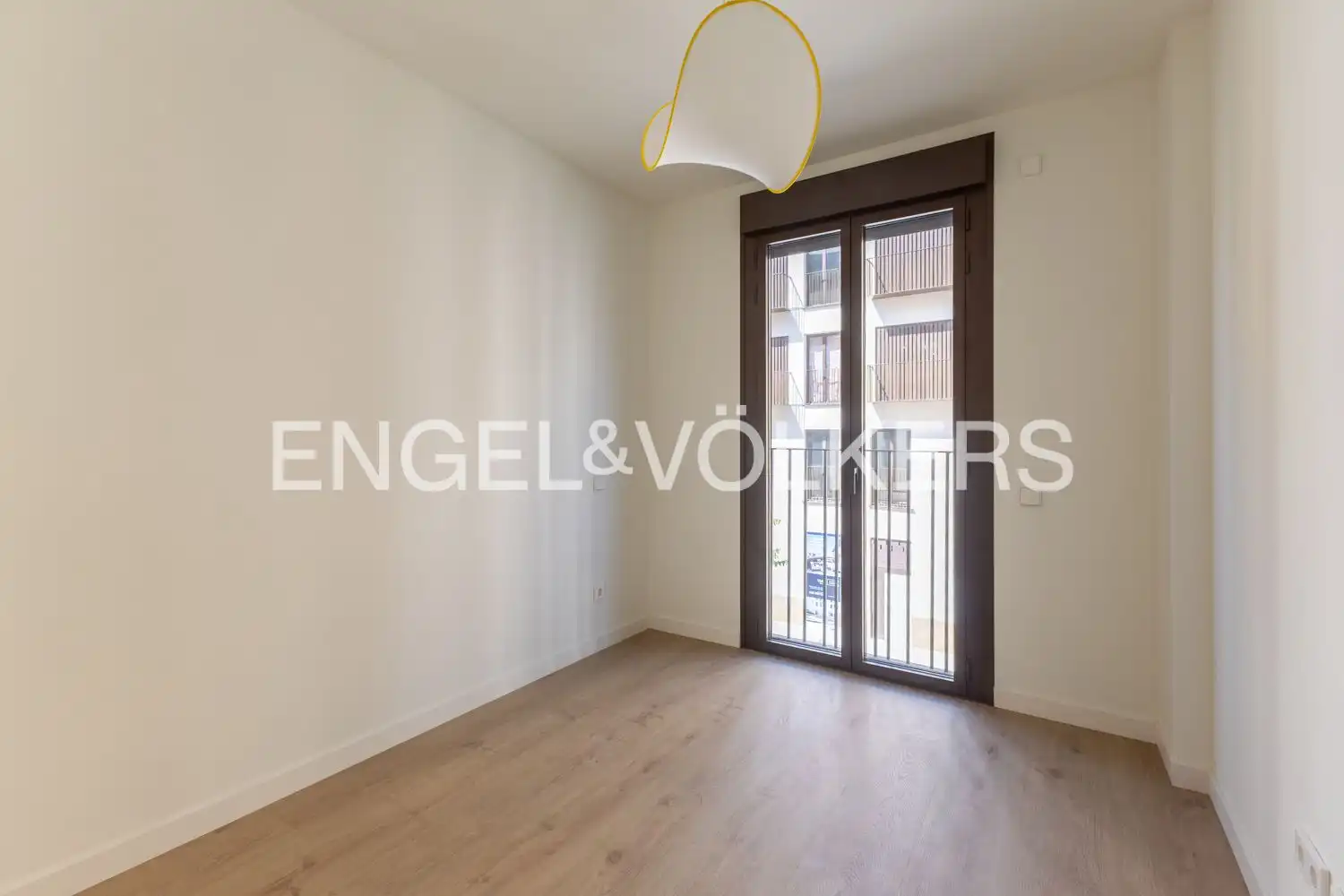 Habitación de Piso de alquiler en Valencia con Aire acondicionado, Calefacción y Jardín privado